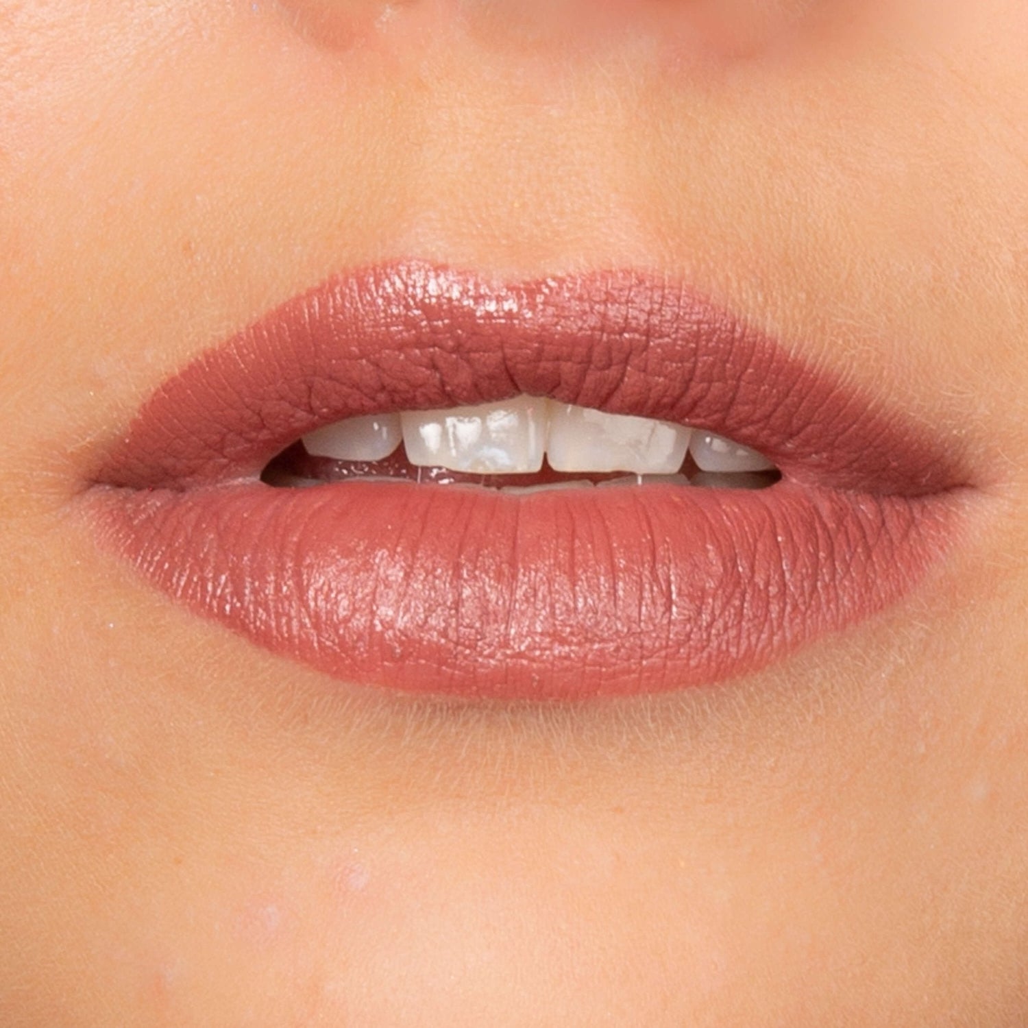 Rossetto rosso rosato mat CHARLOTTE BIO