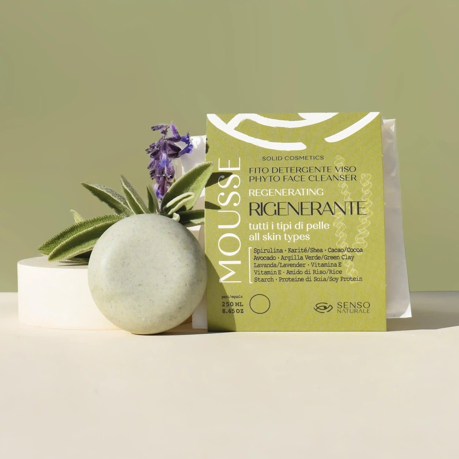 Detergente mousse viso solida rigenerante SENSO NATURALE